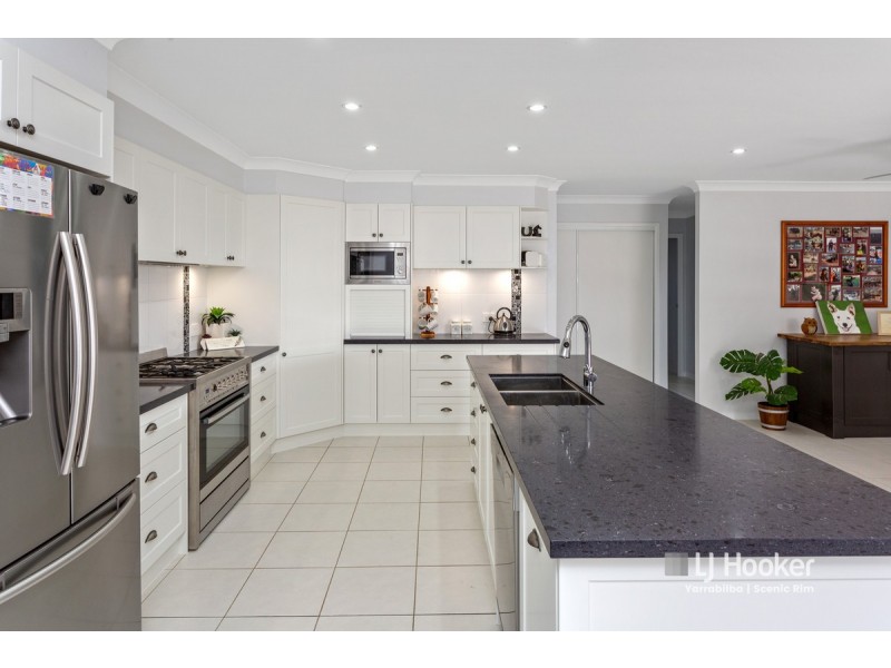 15 Sandell Street, Yarrabilba QLD 4207