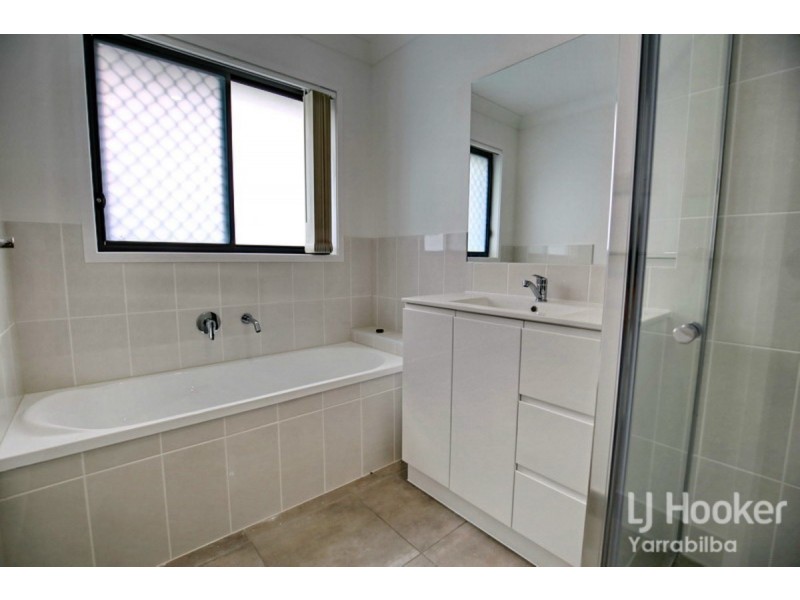 32 Sommer Street, Yarrabilba QLD 4207