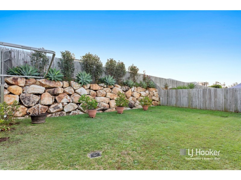 14 Carpenter Street, Yarrabilba QLD 4207