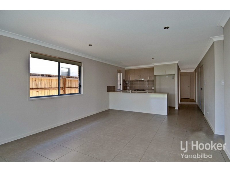 8 Grayson Street, Yarrabilba QLD 4207