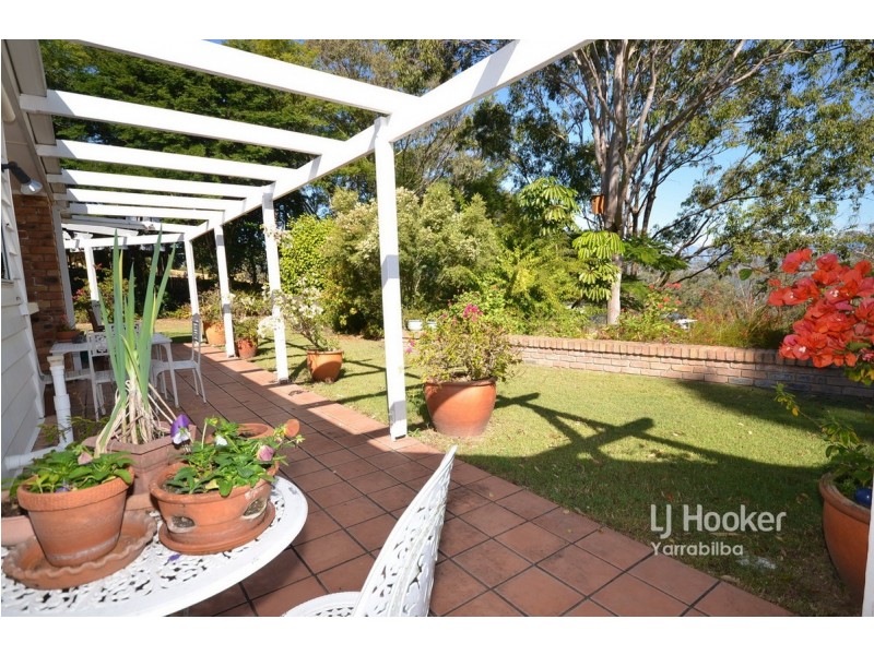 8-10 Brooks Drive, Kooralbyn QLD 4285