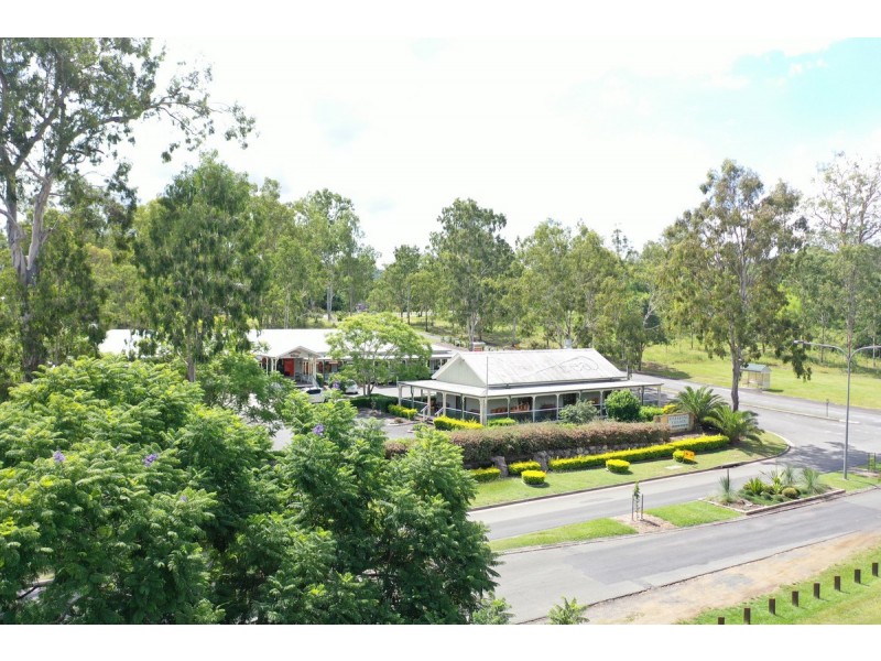 8-10 Brooks Drive, Kooralbyn QLD 4285