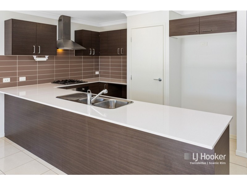 11 Sunstone Court, Logan Reserve QLD 4133