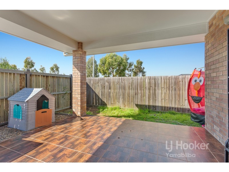 5 Mangano Court, Yarrabilba QLD 4207