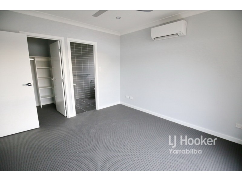 1/22 Chandon Court, Hillcrest QLD 4118