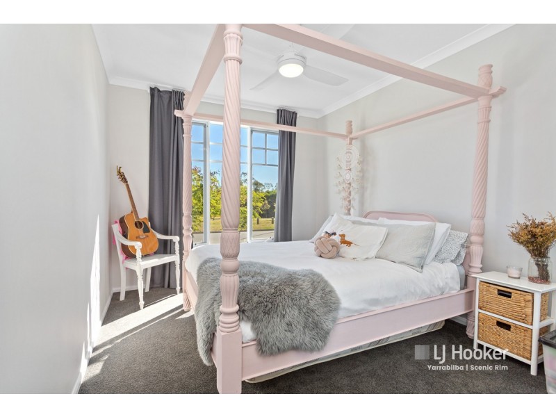 17 Windsor Avenue, Yarrabilba QLD 4207