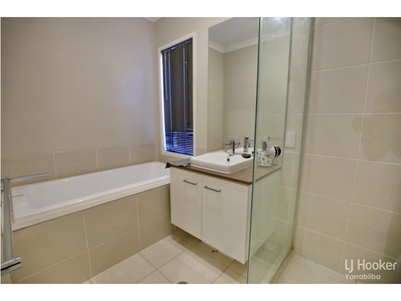 20 Howard Street, Yarrabilba QLD 4207