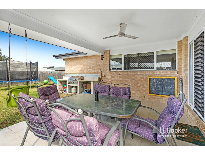25 Sepia Street, Yarrabilba QLD 4207