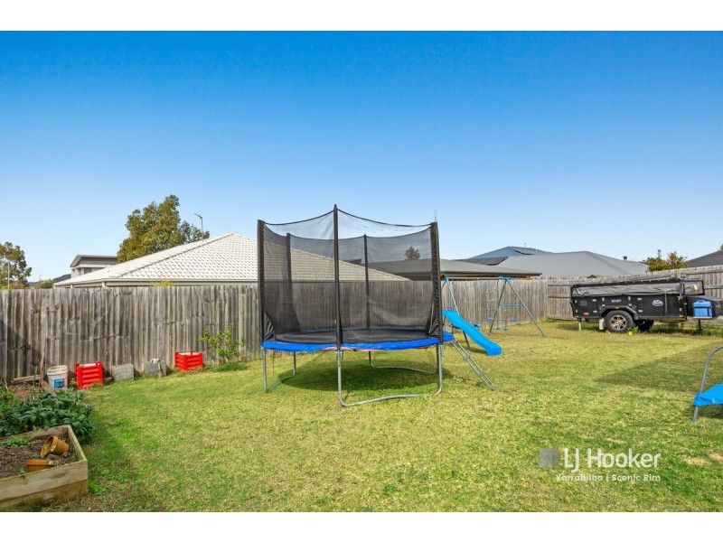25 Sepia Street, Yarrabilba QLD 4207