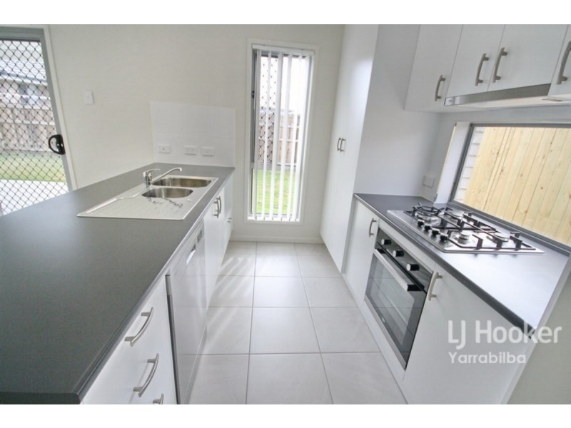 4 Sommer Street, Yarrabilba QLD 4207