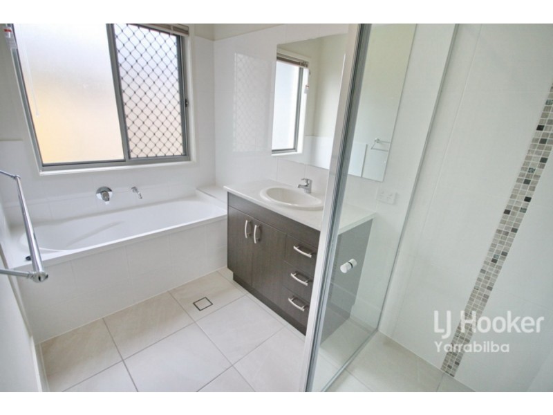 4 Sommer Street, Yarrabilba QLD 4207