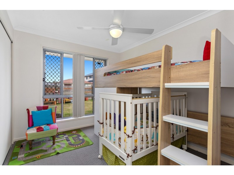 35 Combs Street, Yarrabilba QLD 4207