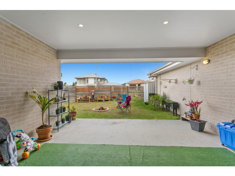 35 Combs Street, Yarrabilba QLD 4207