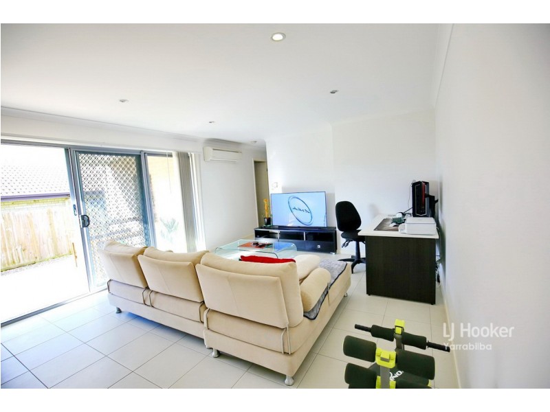 35 Combs Street, Yarrabilba QLD 4207