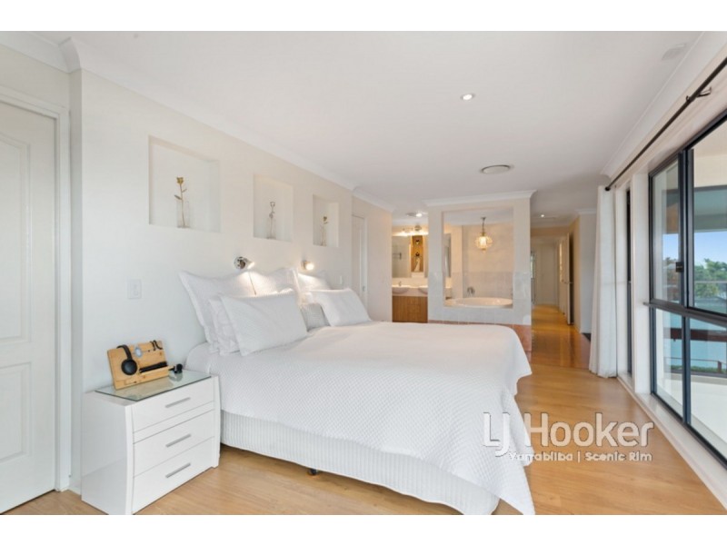 17 Ripple Court, Coomera Waters QLD 4209