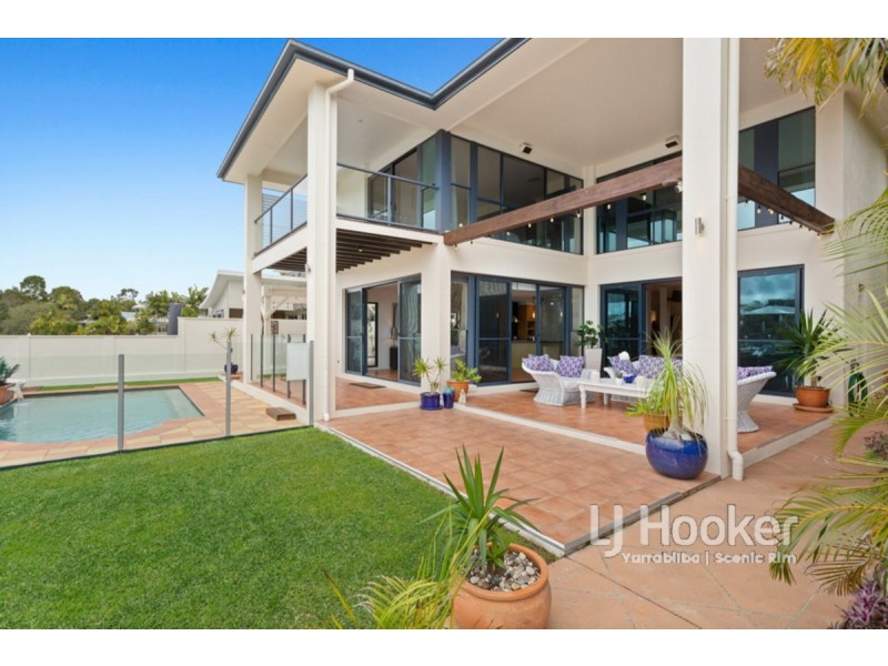 17 Ripple Court, Coomera Waters QLD 4209