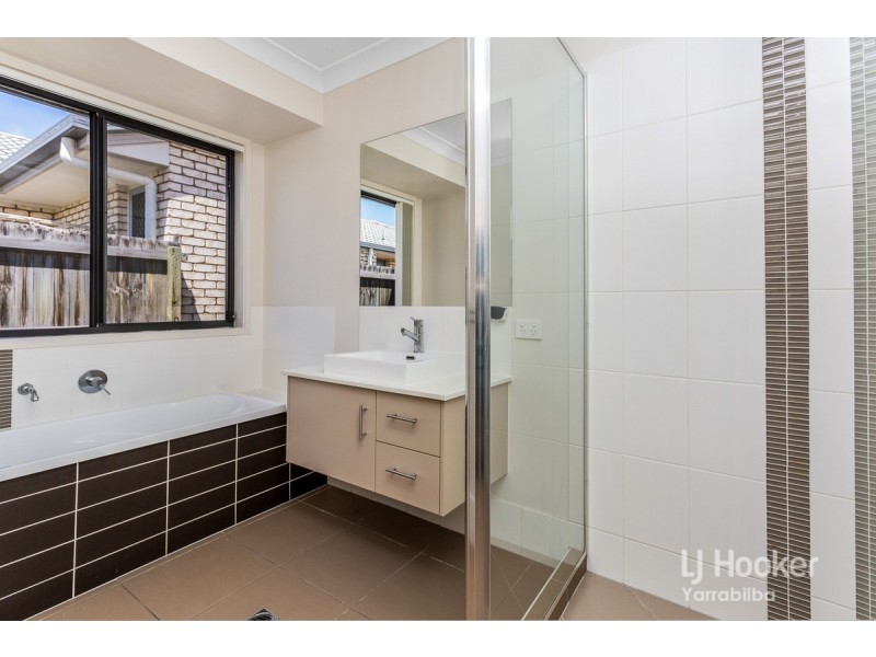 20 Malachite Drive, Logan Reserve QLD 4133