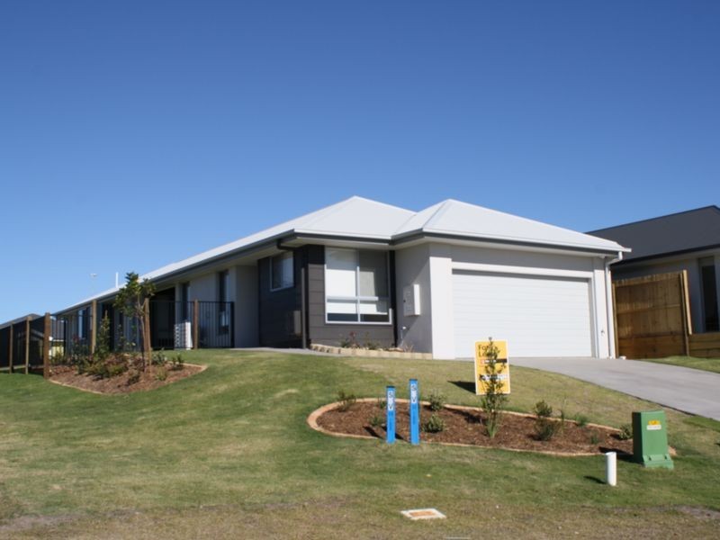 2 MacNab Street, Alberton QLD 4207
