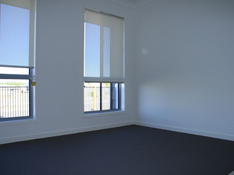 2 MacNab Street, Alberton QLD 4207