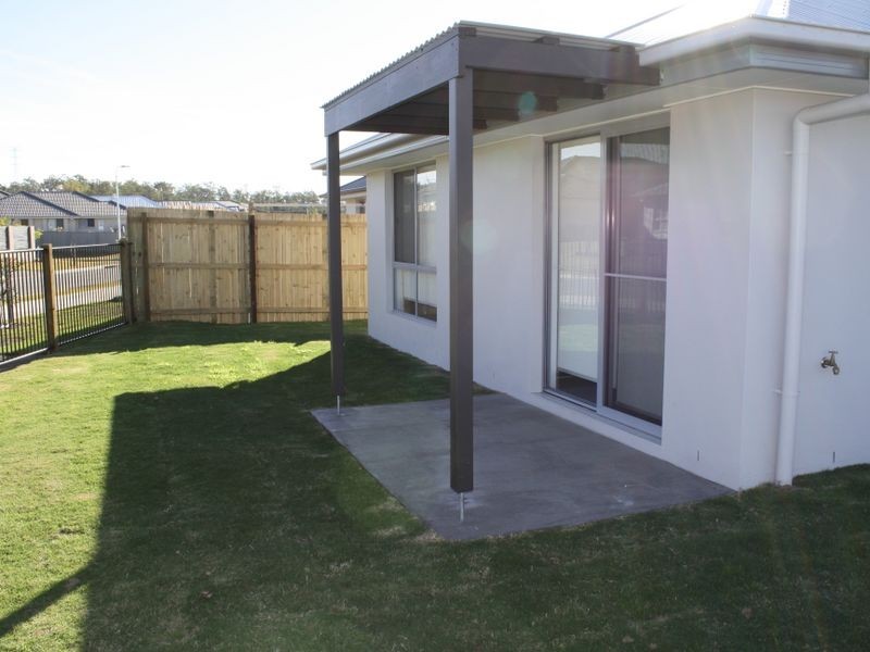 2 MacNab Street, Alberton QLD 4207