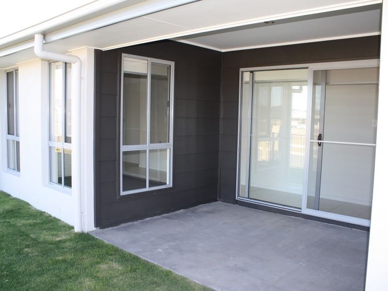 2 MacNab Street, Alberton QLD 4207