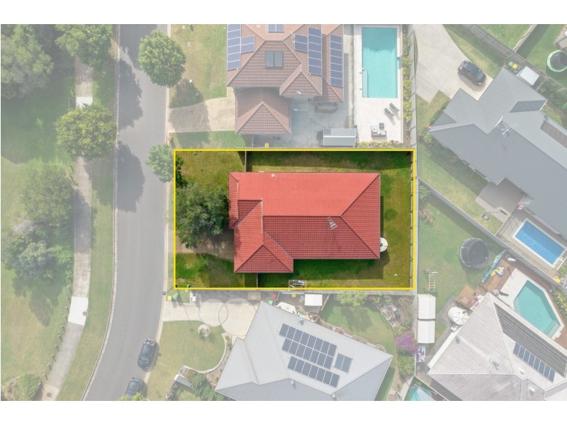 23 Bankswood Drive, Redland Bay QLD 4165