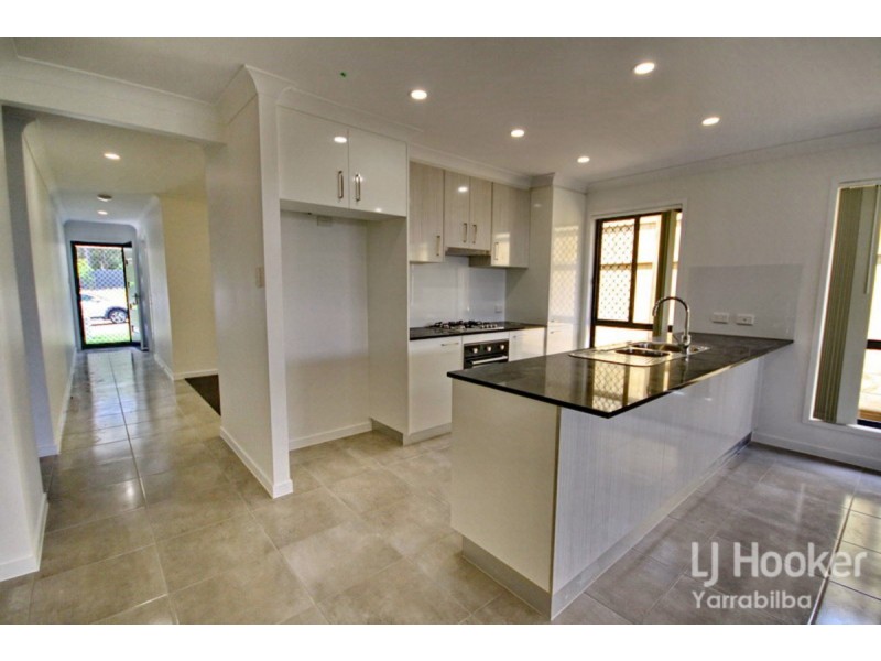 42 Rosewood Circuit, Yarrabilba QLD 4207