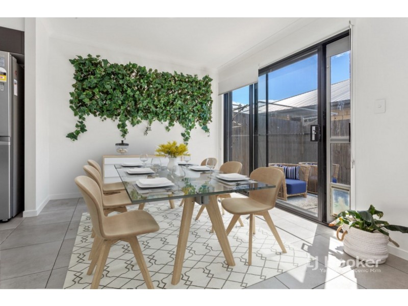 4 Lowthers Street, Yarrabilba QLD 4207