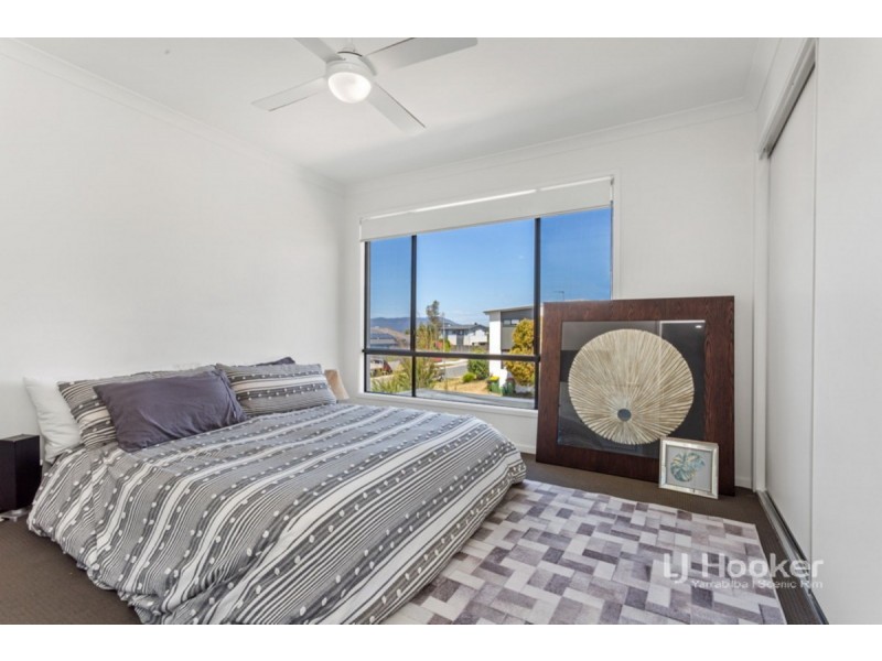 4 Lowthers Street, Yarrabilba QLD 4207