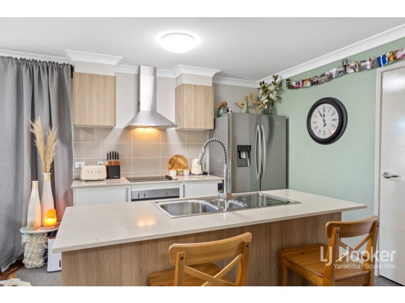 31 Soapstone Crescent, Yarrabilba QLD 4207