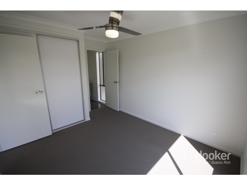 12 Sommer Street, Yarrabilba QLD 4207