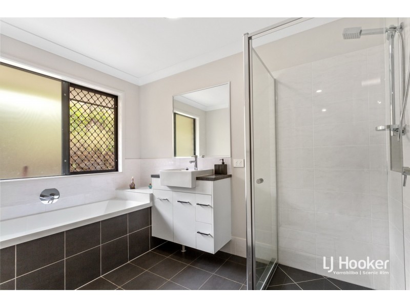 523 Kooralbyn Road, Laravale QLD 4285