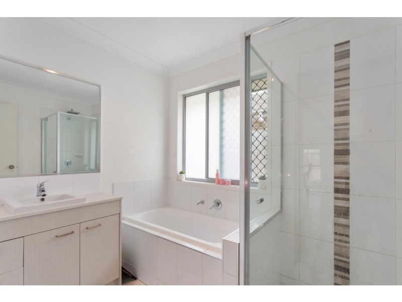 10 Larimar Avenue, Yarrabilba QLD 4207