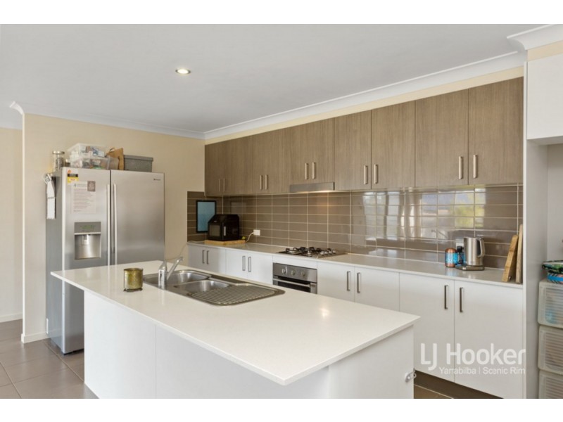 16 Lucinda Road, Logan Village QLD 4207