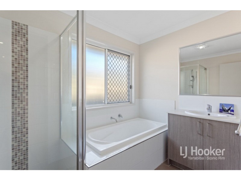 16 Lucinda Road, Logan Village QLD 4207