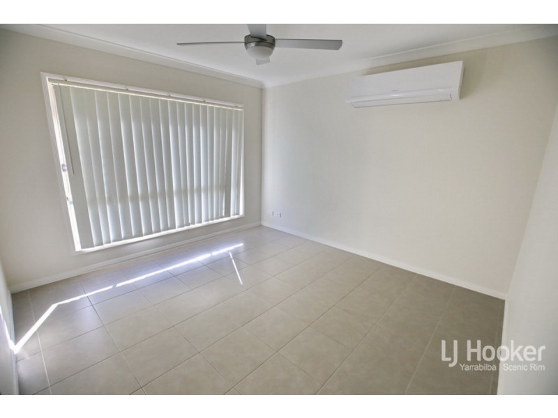 23 Combs Street, Yarrabilba QLD 4207