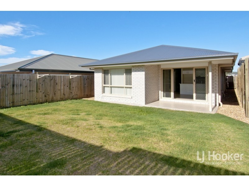 23 Combs Street, Yarrabilba QLD 4207