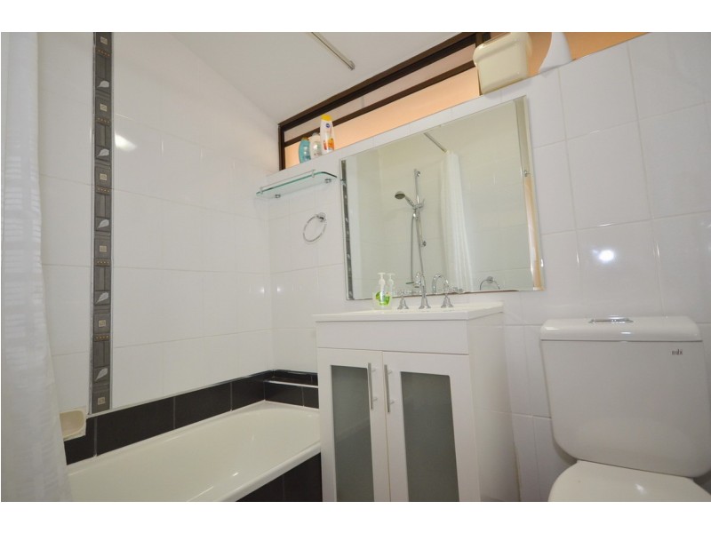 139/36/16-20 Lady caroline Close, Kooralbyn QLD 4285