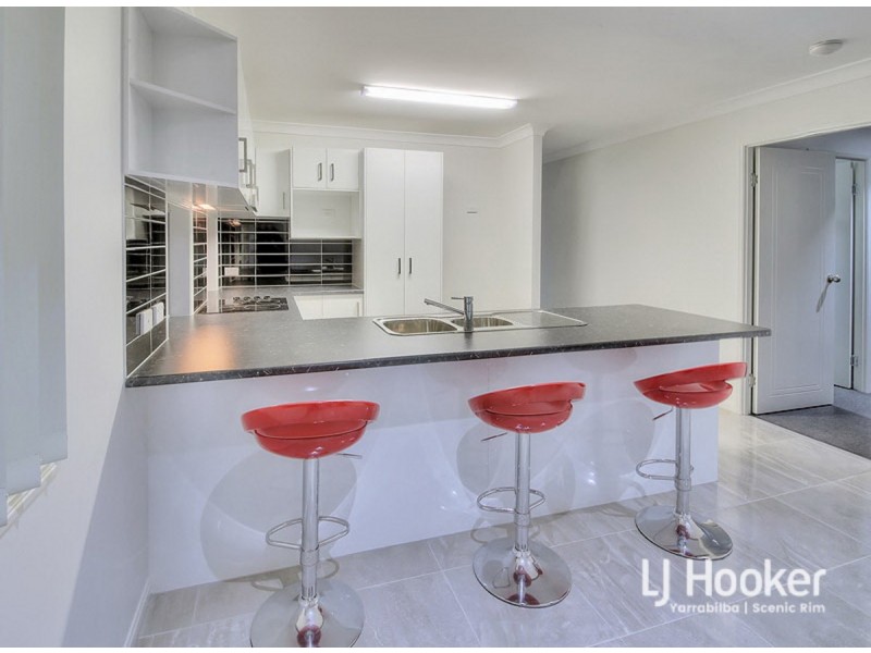 8 Bailey Street, Yarrabilba QLD 4207