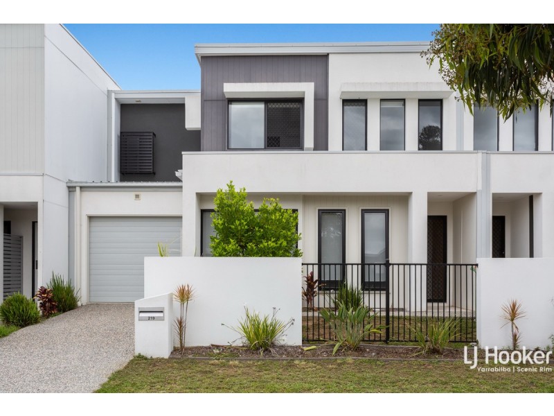 219 Darlington Drive, Yarrabilba QLD 4207