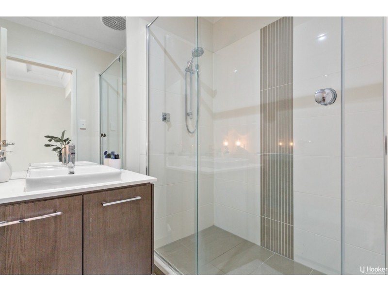 60 Pinehill Street, Yarrabilba QLD 4207