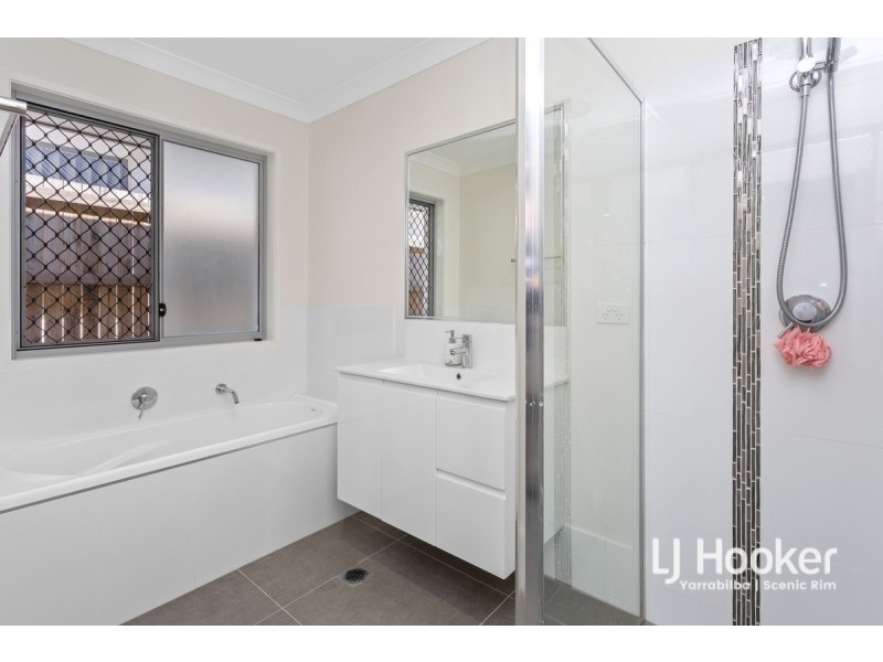 21 Soapstone Crescent, Yarrabilba QLD 4207