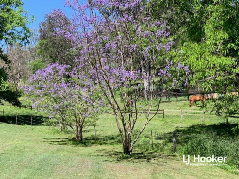 48-52 Ogilvie Close, Kooralbyn QLD 4285