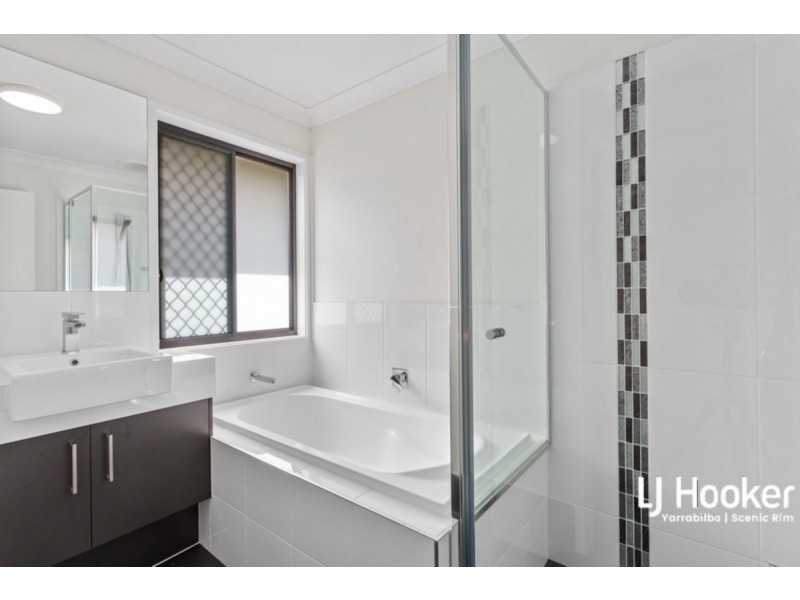 35 Leland Street, Yarrabilba QLD 4207