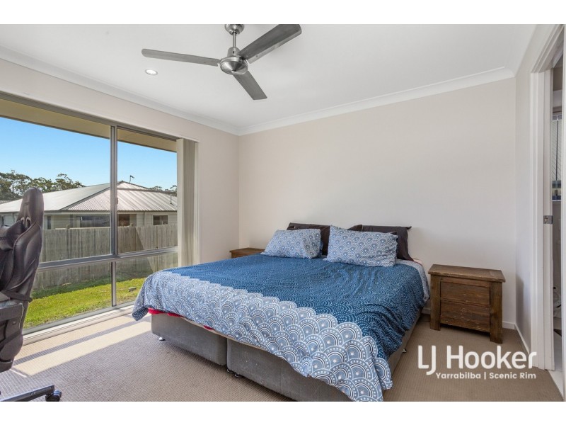 33 Malachite Drive, Logan Reserve QLD 4133