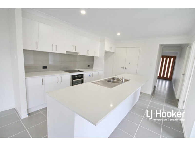 27 Daybreak Street, Yarrabilba QLD 4207