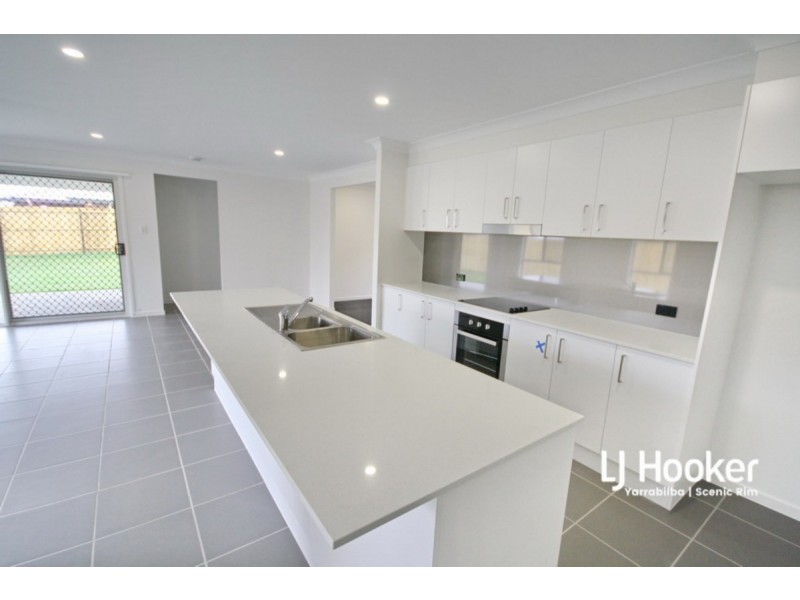 27 Daybreak Street, Yarrabilba QLD 4207