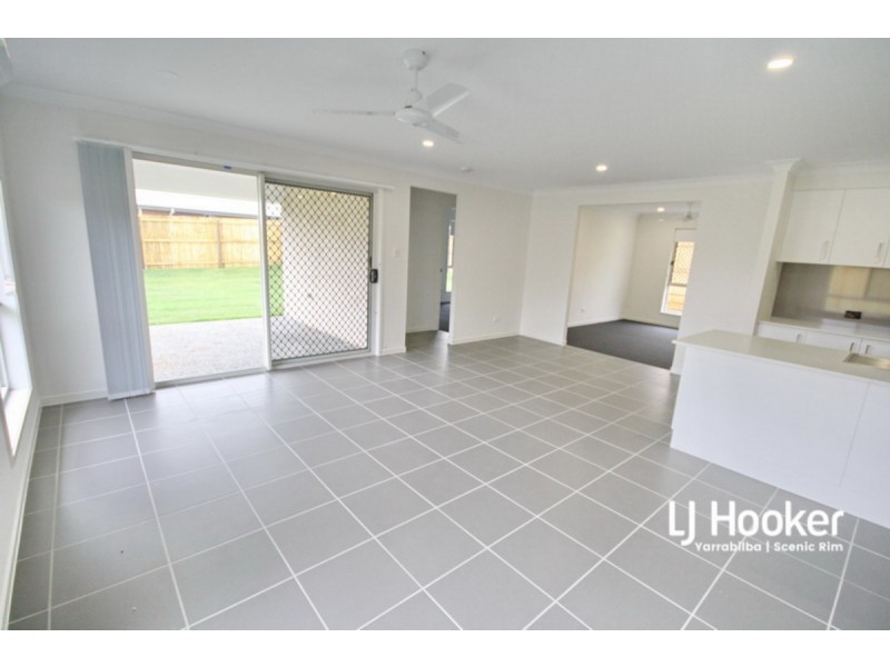 27 Daybreak Street, Yarrabilba QLD 4207