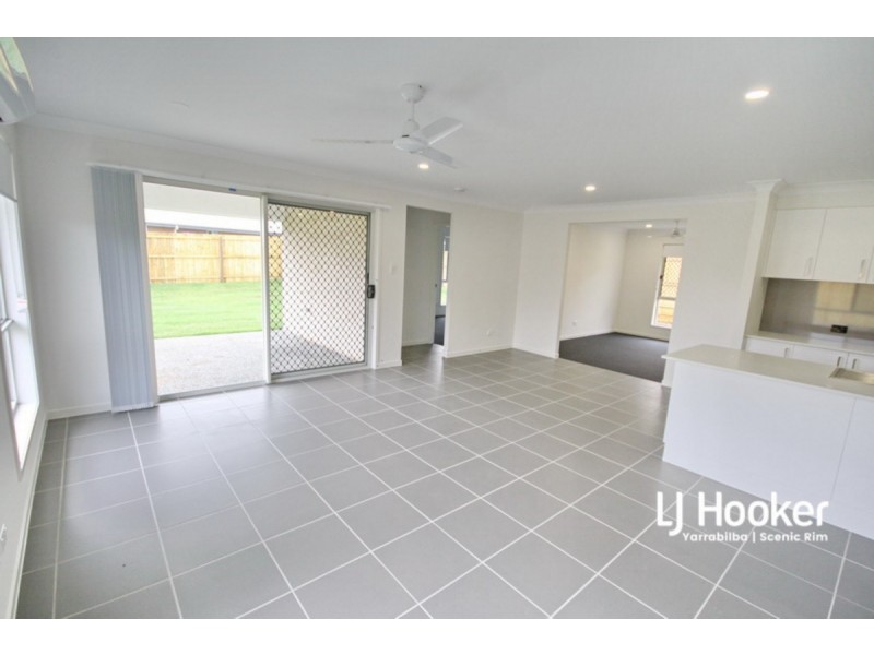 27 Daybreak Street, Yarrabilba QLD 4207