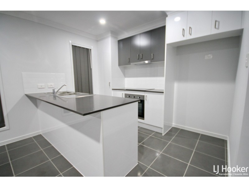 62 Sommer Street, Yarrabilba QLD 4207